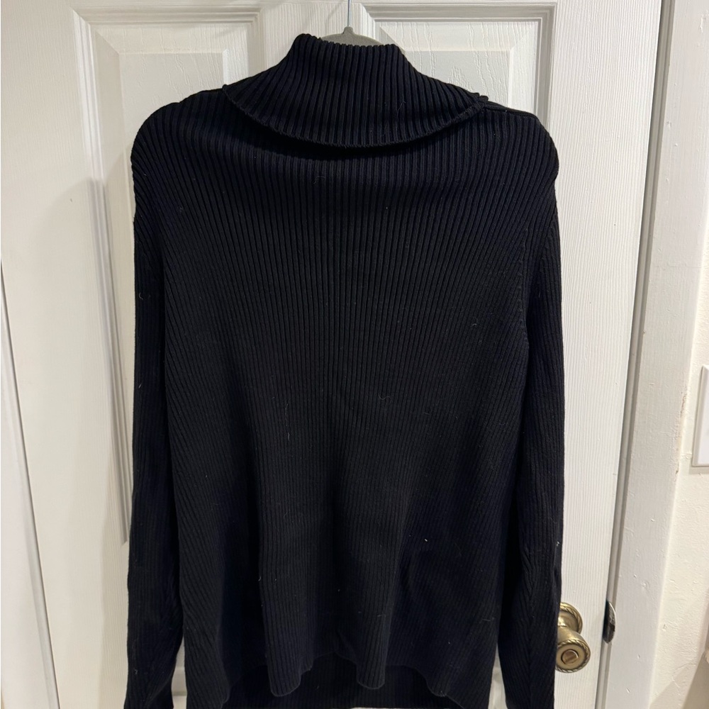 H&M Black Ribbed Turtleneck Sweater